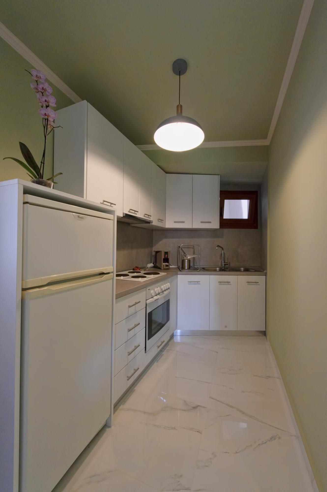 Parga Inn Suites *