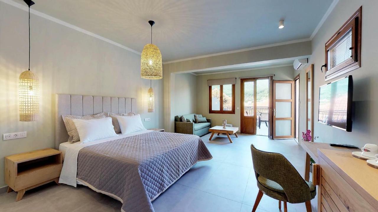 Parga Inn Suites *