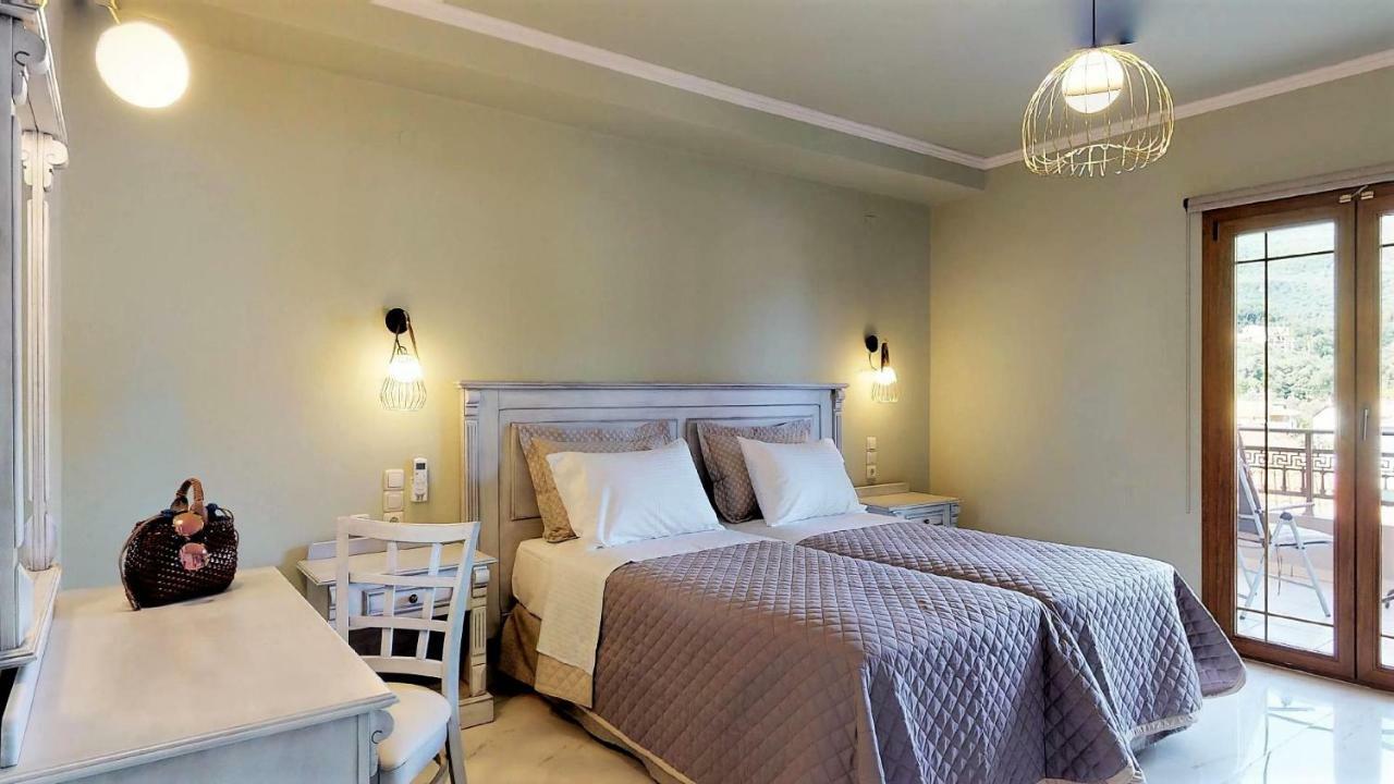 Parga Inn Suites *